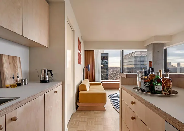 The Standard, Brussels